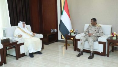 نائب رئيس مجلس السيادة يلتقي سفير المملكة العربية السعودية 5 المسار نيوز نائب رئيس مجلس السيادة يلتقي سفير المملكة العربية السعودية