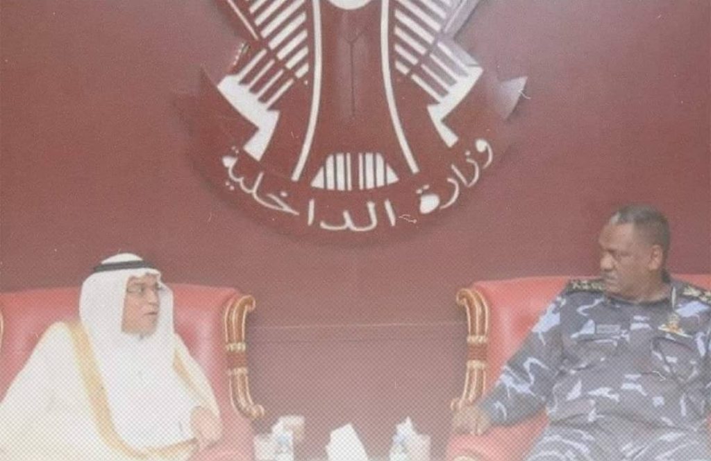 المسار نيوز مدير عام قوات الشرطة يلتقي سفير السعودية لدى السودان علي بن جعفر ويناقش معه تبادل الخبرات في المجال الشرطي عبر جامعة نايف للعلوم الأمنية