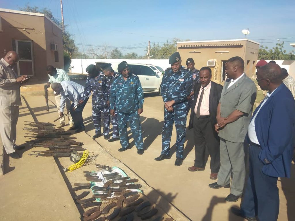 جهاز الامن والمخابرات العامة بالنيل الأبيض يتمكن من ضبط كميات من مسلحة مهربه عبر نهر النيل الأبيض الي الخرطوم 2 المسار نيوز جهاز الامن والمخابرات العامة بالنيل الأبيض يتمكن من ضبط كميات من مسلحة مهربه عبر نهر النيل الأبيض الي الخرطوم