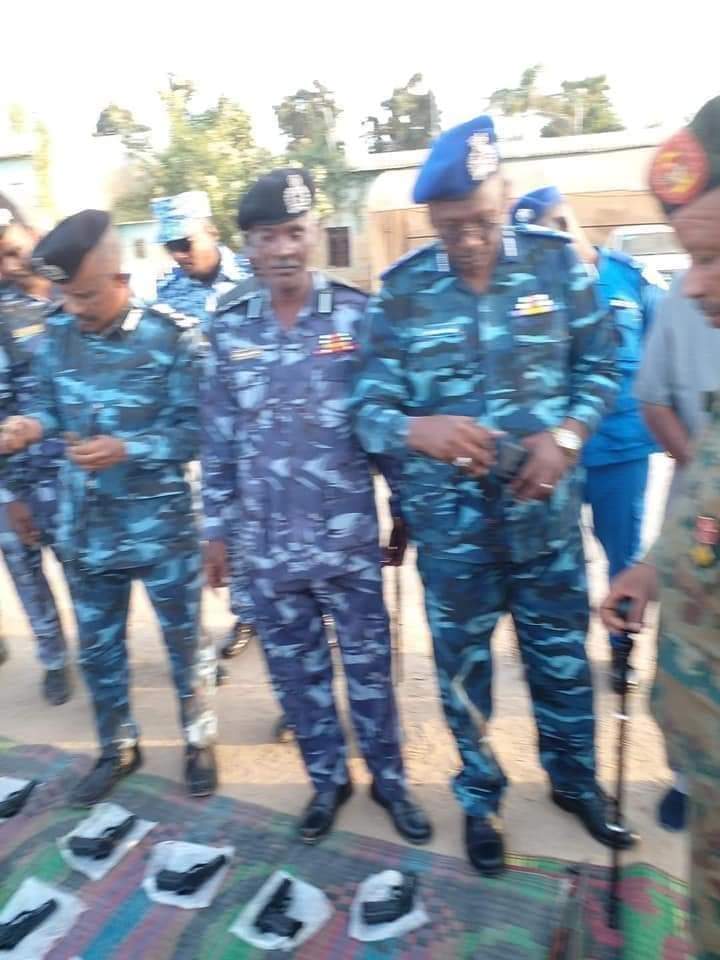 تمكنت شرطة مكافحة التهريب بولاية كســـــــــــــــلا(شرق السودان) من القاء القبض علي عصابة 1 المسار نيوز تمكنت شرطة مكافحة التهريب بولاية كســـــــــــــــلا(شرق السودان) من القاء القبض علي عصابة