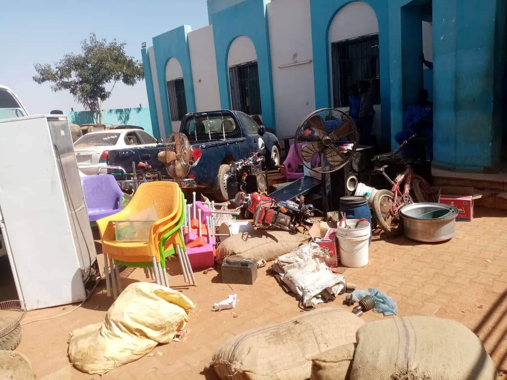 حملات القوات المشتركة تتواصل لاجتثاث الجريمة : تمشيط منطقة "الفطيماب" والمزيد من الضبطيات 2 المسار نيوز حملات القوات المشتركة تتواصل لاجتثاث الجريمة : تمشيط منطقة "الفطيماب" والمزيد من الضبطيات