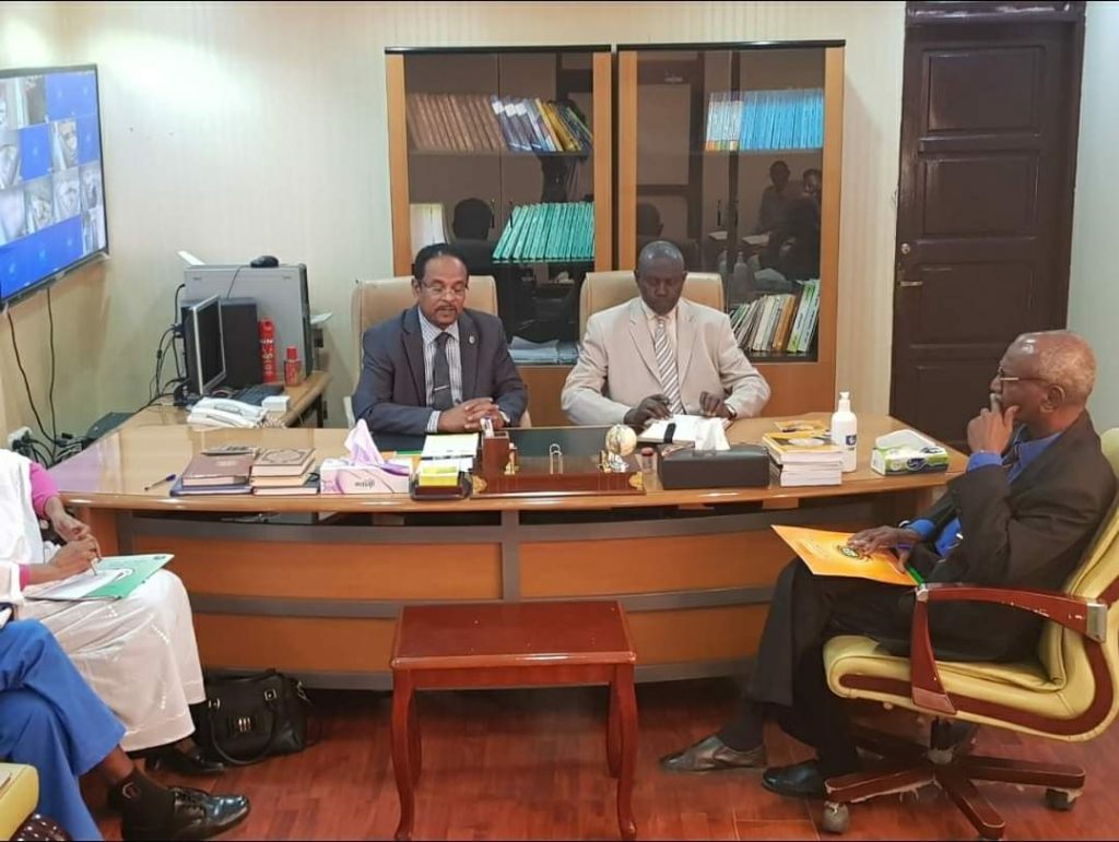 جولة لوالي الخرطوم ورئيس الجهاز القضائي بالولاية لتحسين بيئة المحاكم 1 المسار نيوز جولة لوالي الخرطوم ورئيس الجهاز القضائي بالولاية لتحسين بيئة المحاكم