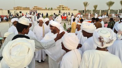 في سرادق إفطار شيخ العرب عمر احمد عطا المنان : الفريق حميدتي والناظر ترك والأعيان وشيوخ الطرق الصوفية كانوا حضوراً 2 المسار نيوز في سرادق إفطار شيخ العرب عمر احمد عطا المنان : الفريق حميدتي والناظر ترك والأعيان وشيوخ الطرق الصوفية كانوا حضوراً