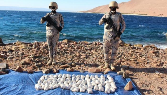 مكافحة البحر الاحمر تحبط محاولة تهريب اضخم شحنة مخدرات من مادة "نيوتلا" 1 المسار نيوز مكافحة البحر الاحمر تحبط محاولة تهريب اضخم شحنة مخدرات من مادة "نيوتلا"