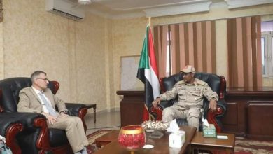 نائب رئيس مجلس السيادة يلتقي بالجنينة رئيس بعثة اليونيتامس 4 المسار نيوز نائب رئيس مجلس السيادة يلتقي بالجنينة رئيس بعثة اليونيتامس