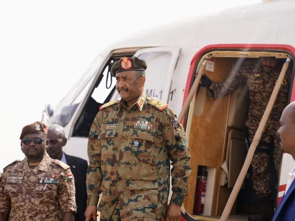 القائد العام في المناقل يلحق بجيشه بوحداته المختلفة للوقوف مع المواطن 1 المسار نيوز القائد العام في المناقل يلحق بجيشه بوحداته المختلفة للوقوف مع المواطن