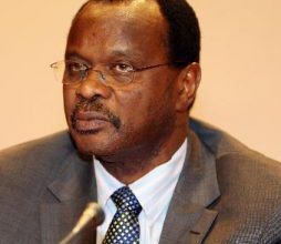 التجاني السيسي : السودان على مفترق طرق، ومصلحتنا بدعم مبادرة التوافق الوطني 5 المسار نيوز التجاني السيسي : السودان على مفترق طرق، ومصلحتنا بدعم مبادرة التوافق الوطني