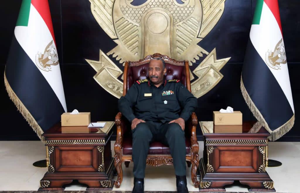 عاجل : البرهان يصدر قرارا بتعيين نائبا لمدير جهاز المخابرات من الجيش وكشف ترقيات ضباط لرتبة اللواء 1 المسار نيوز عاجل : البرهان يصدر قرارا بتعيين نائبا لمدير جهاز المخابرات من الجيش وكشف ترقيات ضباط لرتبة اللواء
