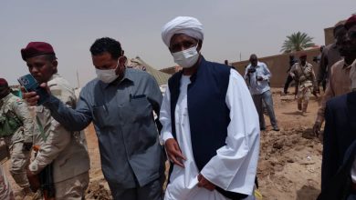 النائب الاول للمجلس السيادي القائد العام لقوات الدعم السريع يتفقد الذين تضرروا من السيول بمناطق بربر بنهر النيل ويعلن عن دعمه الكامل وتسيير قوافل كبري 2 المسار نيوز النائب الاول للمجلس السيادي القائد العام لقوات الدعم السريع يتفقد الذين تضرروا من السيول بمناطق بربر بنهر النيل ويعلن عن دعمه الكامل وتسيير قوافل كبري
