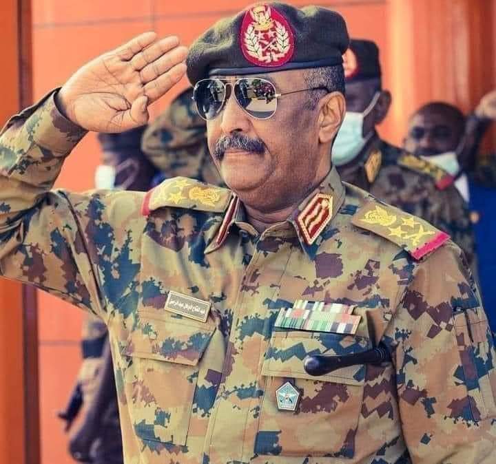 أصلٌ ثابت وفرعٌ يعالي الأعالي أولائك آبائي فجئني بمثلهم 1 المسار نيوز أصلٌ ثابت وفرعٌ يعالي الأعالي أولائك آبائي فجئني بمثلهم