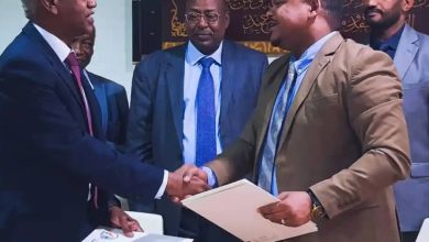 شركة زادنا توقع عقد لتأهيل وتطوير مطار مدينة كادقلي. 4 المسار نيوز شركة زادنا توقع عقد لتأهيل وتطوير مطار مدينة كادقلي.