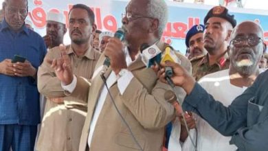 والي نهر النيل يتفقد منطقة العبيدية ويخاطب اعتصام ابناء المنطقة ويشيد بمساهمة المنطقة في دفع الاقتصاد الوطني 4 المسار نيوز والي نهر النيل يتفقد منطقة العبيدية ويخاطب اعتصام ابناء المنطقة ويشيد بمساهمة المنطقة في دفع الاقتصاد الوطني