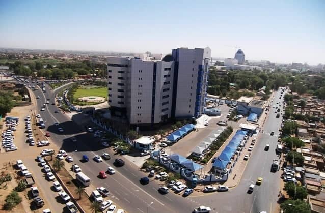 بنك السودان يحظر نشاط (93) شركة واسم عمل. 1 المسار نيوز بنك السودان يحظر نشاط (93) شركة واسم عمل.