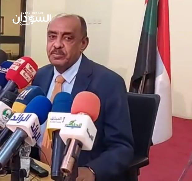 وزير الخارجية يحيط الجامعة العربية بآخر تطورات الأوضاع السياسية بالبلاد. 1 المسار نيوز وزير الخارجية يحيط الجامعة العربية بآخر تطورات الأوضاع السياسية بالبلاد.