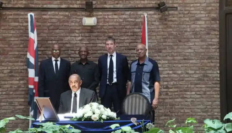 وزير الخارجية يعزي في رحيل ملكة بريطانيا 1 المسار نيوز وزير الخارجية يعزي في رحيل ملكة بريطانيا