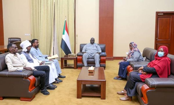 عقار يدعو لتعزيز السلم ورتق النسيج الاجتماعي بالبحر الأحمر 1 المسار نيوز عقار يدعو لتعزيز السلم ورتق النسيج الاجتماعي بالبحر الأحمر