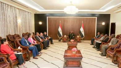 البرهان يستقبل َوفد الآلية الثلاثية 6 المسار نيوز البرهان يستقبل َوفد الآلية الثلاثية