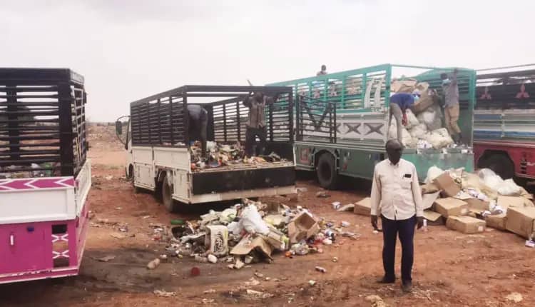 إبادة (50) طن من المواد الغذائية منتهية الصلاحية بولاية الخرطوم 1 المسار نيوز إبادة (50) طن من المواد الغذائية منتهية الصلاحية بولاية الخرطوم