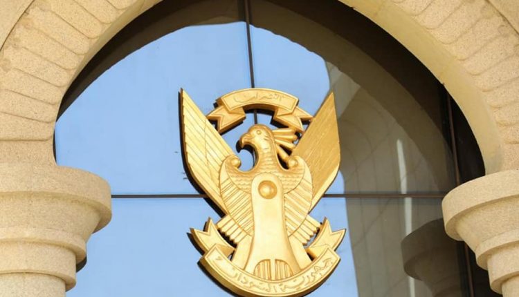 البرهان يصدر قرار سياديا بإلغاء دمج قوات تتبع لوزارة الداخلية 1 المسار نيوز البرهان يصدر قرار سياديا بإلغاء دمج قوات تتبع لوزارة الداخلية