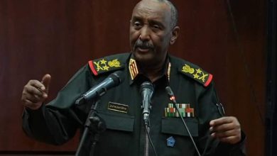 في اجتماعه مع ضباط رتبة لواء البرهان ينفي التسوية الثنائية 4 المسار نيوز في اجتماعه مع ضباط رتبة لواء البرهان ينفي التسوية الثنائية