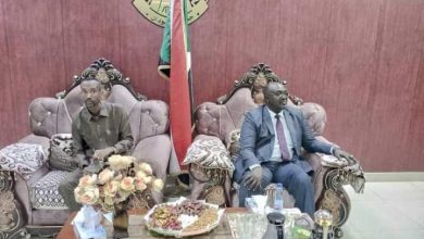 والي غرب دارفور يبحث القضايا الأمنية والإنسانية وآفاق الإستثمار بالولاية 3 المسار نيوز والي غرب دارفور يبحث القضايا الأمنية والإنسانية وآفاق الإستثمار بالولاية