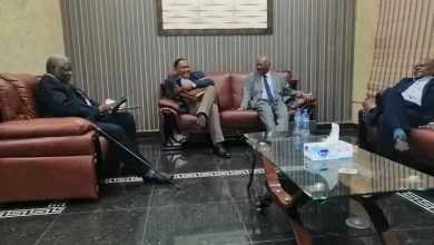 الأمة القومي يفند شائعة لقائة مع (قوش) بالقاهرة 5 المسار نيوز الأمة القومي يفند شائعة لقائة مع (قوش) بالقاهرة