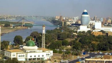 والي الخرطوم يفند شائعة تعليق العمل بمؤسسات الولاية تحسب لتظاهرات (25)من أكتوبر 6 المسار نيوز والي الخرطوم يفند شائعة تعليق العمل بمؤسسات الولاية تحسب لتظاهرات (25)من أكتوبر