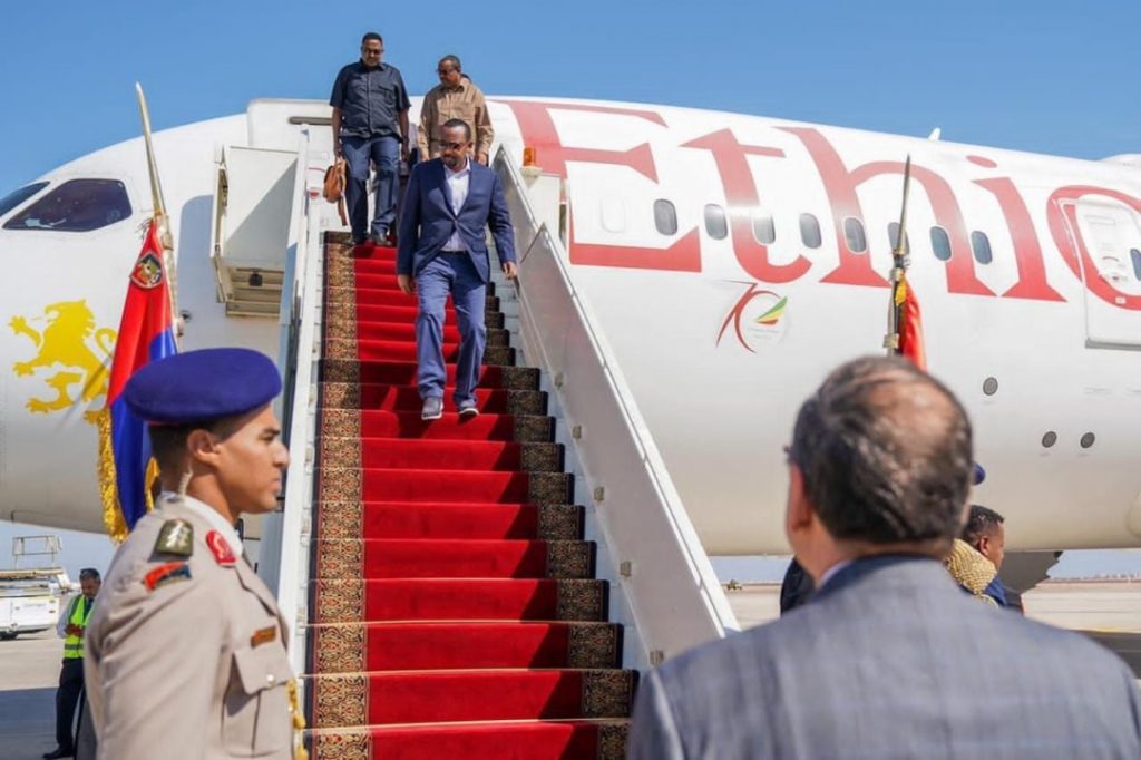 مدير الأبحاث الجيولوجية: يجب علينا وقف تهريب الثروات المعدنية 1 المسار نيوز مدير الأبحاث الجيولوجية: يجب علينا وقف تهريب الثروات المعدنية