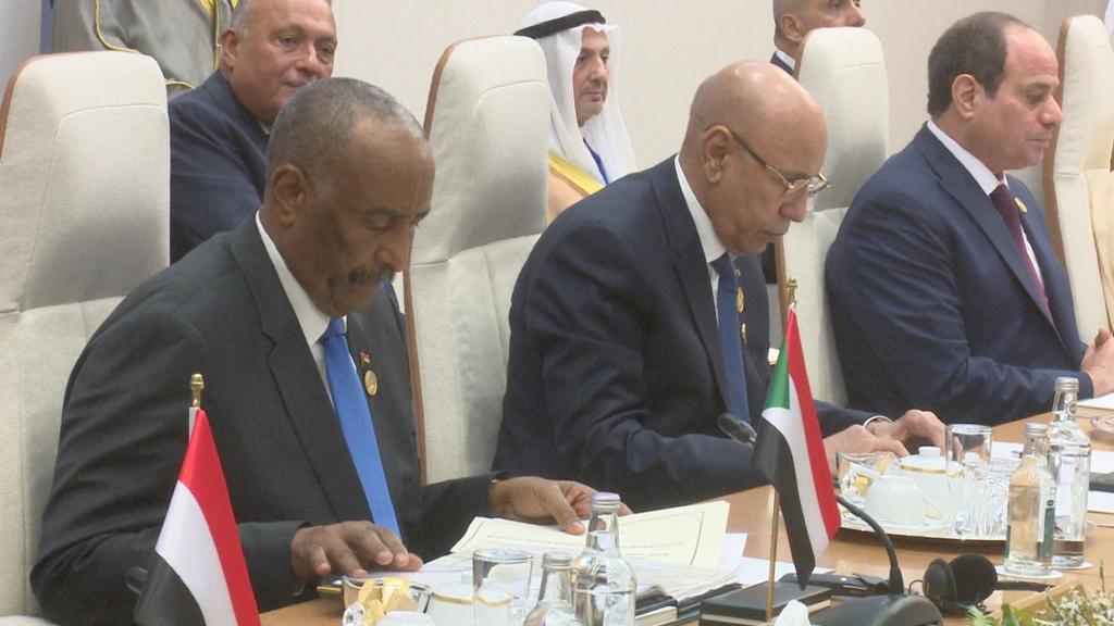 نص كلمة رئيس مجلس السيادة أمام قمة مبادرة الشرق الأوسط الأخضر بشرم الشيخ 1 المسار نيوز نص كلمة رئيس مجلس السيادة أمام قمة مبادرة الشرق الأوسط الأخضر بشرم الشيخ