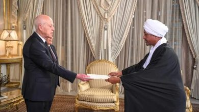 السفير أحمد عبدالواحد يقدم أوراق إعتماده سفيراً للسودان لدى تونس 3 المسار نيوز السفير أحمد عبدالواحد يقدم أوراق إعتماده سفيراً للسودان لدى تونس
