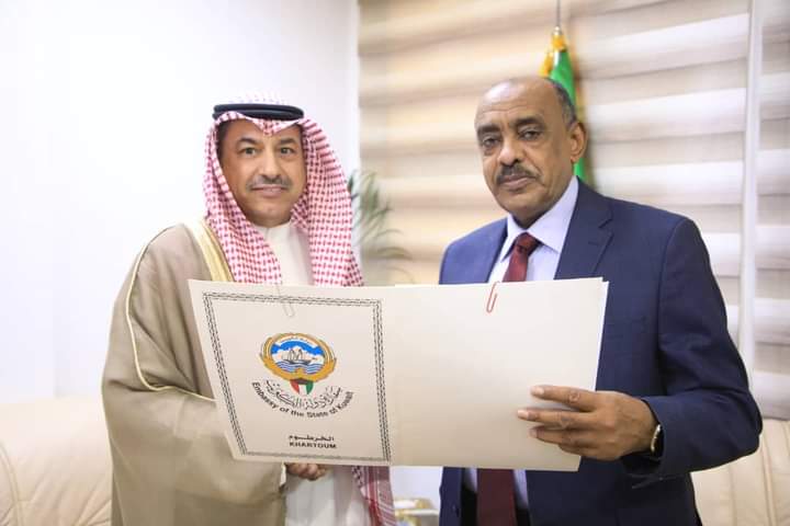 وزير الخارجية يتسلم رسالة خطية من نظيره الكويتي 1 المسار نيوز وزير الخارجية يتسلم رسالة خطية من نظيره الكويتي
