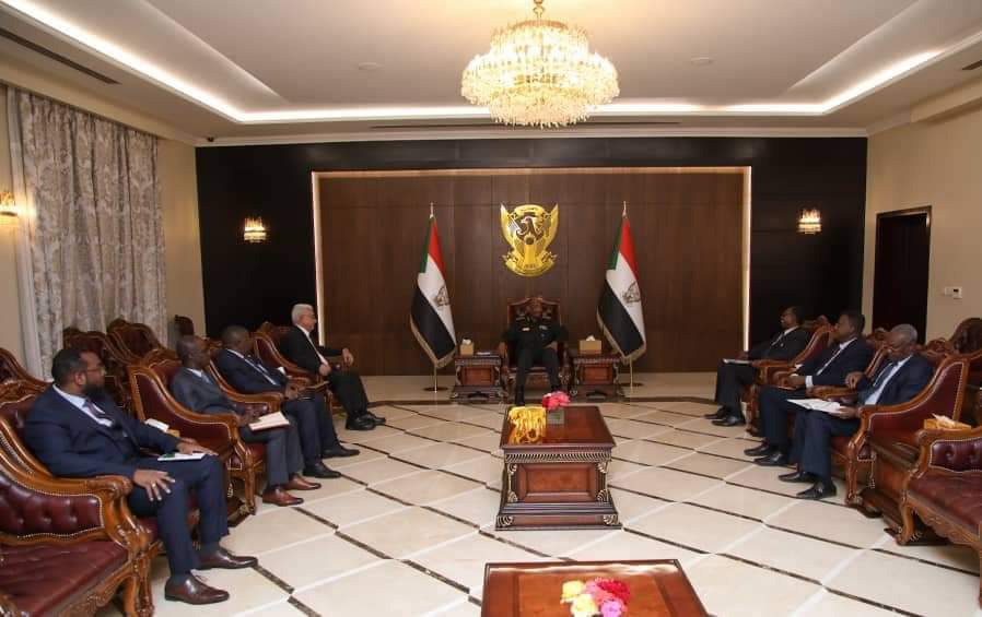 البرهان: يوجه بتحسين وترقية علاقات السودان الخارجية 1 المسار نيوز البرهان: يوجه بتحسين وترقية علاقات السودان الخارجية
