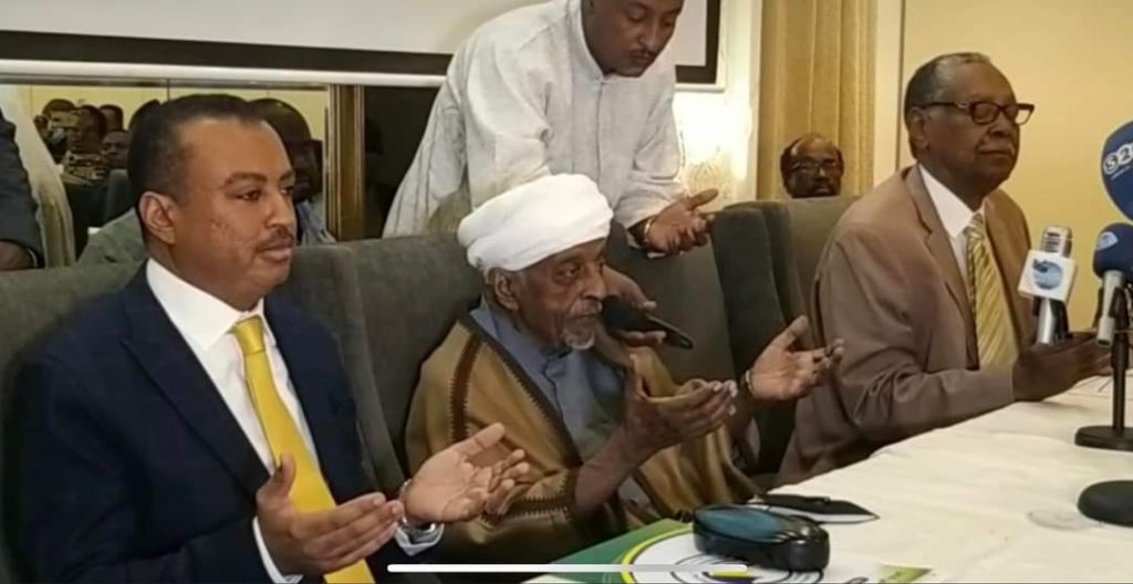 كلمة السيد جعفر الميرغني نائب رئيس الإتحادي الأصل في المؤتمر الصحافي الذي عقده الحزب اليوم 1 المسار نيوز كلمة السيد جعفر الميرغني نائب رئيس الإتحادي الأصل في المؤتمر الصحافي الذي عقده الحزب اليوم