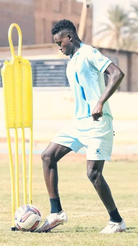 لاعب جابوني ينشط في الدوري الفرنسي يتدرب أمس مع الهلال 1 المسار نيوز لاعب جابوني ينشط في الدوري الفرنسي يتدرب أمس مع الهلال