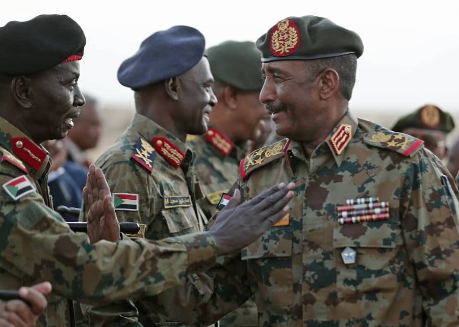 عام يتصرَّمُ وبلادٌ ترصدها الأفول لولا الجيش 1 المسار نيوز عام يتصرَّمُ وبلادٌ ترصدها الأفول لولا الجيش