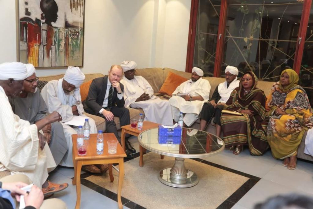 لقاء حزب الامة والمتمرد الحلو 1 المسار نيوز لقاء حزب الامة والمتمرد الحلو