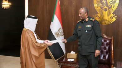 البرهان يتسلم دعوة رسمية للمشاركة في مؤتمر الأمم المتحدة للبلدان الاقل نمواً بالدوحة 6 المسار نيوز البرهان يتسلم دعوة رسمية للمشاركة في مؤتمر الأمم المتحدة للبلدان الاقل نمواً بالدوحة
