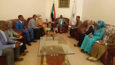 وزير الثروة الحيوانية يلتقي موفد الاتحاد الأوروبي لتقييم مشروع المسح الوبائي 2 المسار نيوز وزير الثروة الحيوانية يلتقي موفد الاتحاد الأوروبي لتقييم مشروع المسح الوبائي