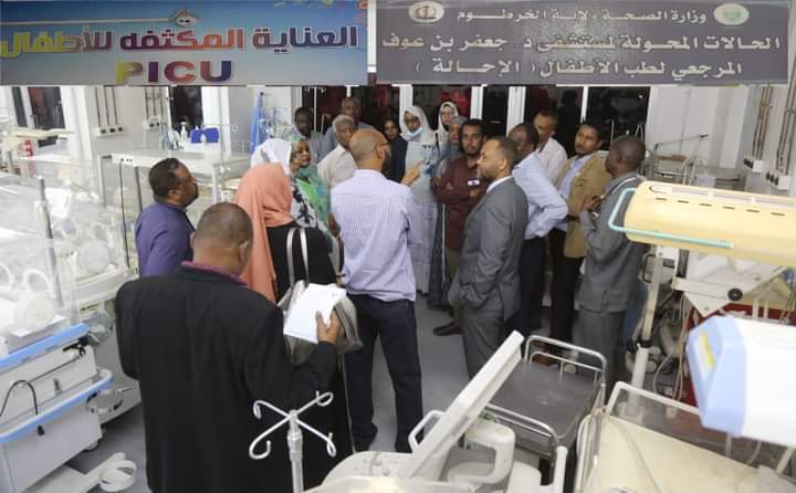 وزير الصحة الاتحادي يتفقد الاوضاع بمستشفى جعفر بن عوف للاطفال 1 المسار نيوز وزير الصحة الاتحادي يتفقد الاوضاع بمستشفى جعفر بن عوف للاطفال