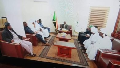 والى الشمالية يلتقي وفد الغرفة التجارية 6 المسار نيوز والى الشمالية يلتقي وفد الغرفة التجارية