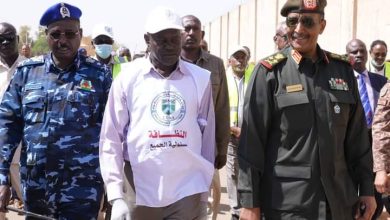 القائد العام يتفقد سير حملة نظافة ولاية الخرطوم 2 المسار نيوز القائد العام يتفقد سير حملة نظافة ولاية الخرطوم