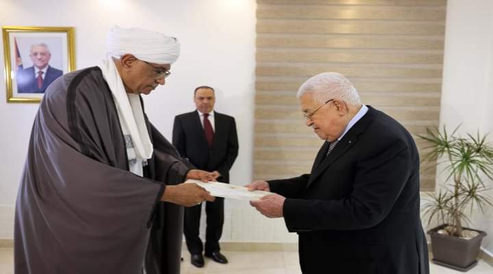 حسن صالح سفيراً فوق العادة ومفوضا لجمهورية السودان لدى دولة فلسطين 1 المسار نيوز حسن صالح سفيراً فوق العادة ومفوضا لجمهورية السودان لدى دولة فلسطين