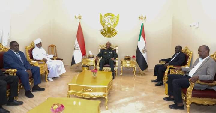 رئيس مجلس السيادة يلتقي وفد جماعة أنصار السنه 1 المسار نيوز رئيس مجلس السيادة يلتقي وفد جماعة أنصار السنه