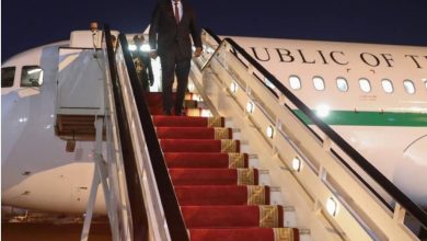 البرهان يعود للبلاد قادما من الدوحة، بعد مشاركته في أعمال مؤتمر الأمم المتحدة الخامس لأقل البلدان نموا 4 المسار نيوز البرهان يعود للبلاد قادما من الدوحة، بعد مشاركته في أعمال مؤتمر الأمم المتحدة الخامس لأقل البلدان نموا