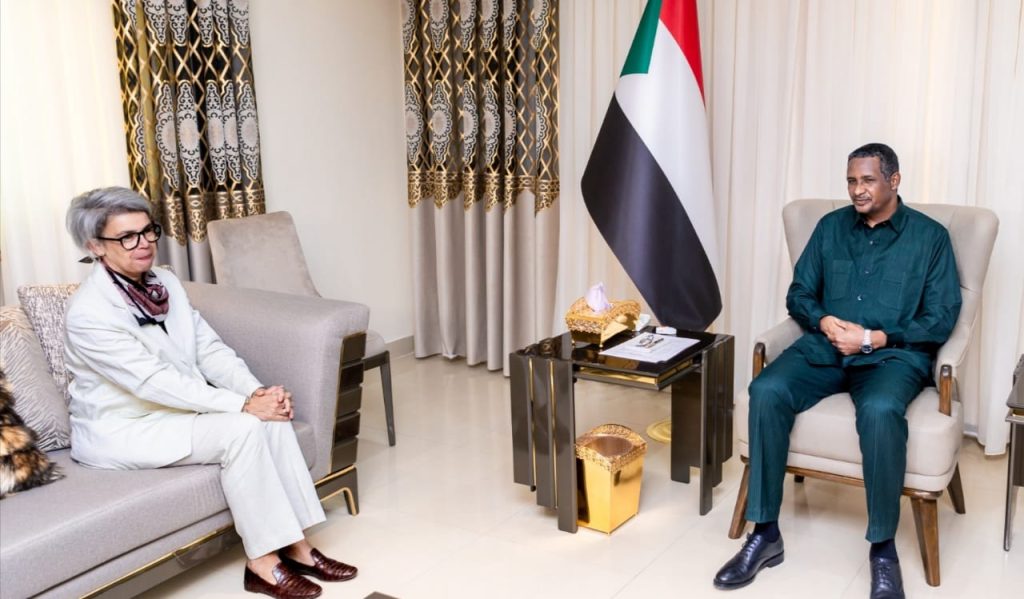 حميدتي مبعوثة الاتحاد الأوروبي يؤكد الإلتزام بما تم الاتفاق عليه 1 المسار نيوز حميدتي مبعوثة الاتحاد الأوروبي يؤكد الإلتزام بما تم الاتفاق عليه