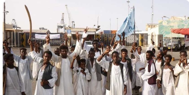 التنسيقيه العليا لكيانات شرق السودان تؤكد الوقوف مع القوات المسلحة : بيان 1 المسار نيوز التنسيقيه العليا لكيانات شرق السودان تؤكد الوقوف مع القوات المسلحة : بيان