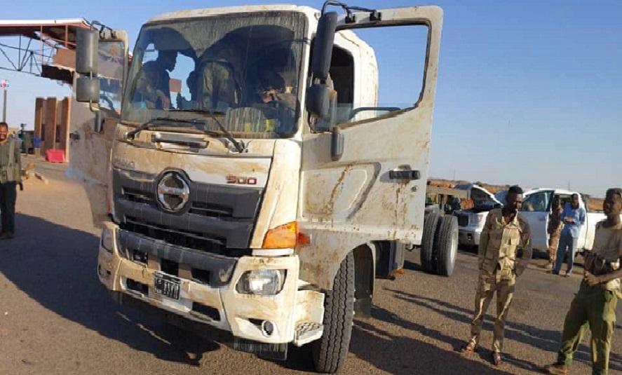 ضبط أسلحة وأجهزة إتصال ثريا ومركبات بمنطقة الجبل الازرق بشندي 1 المسار نيوز ضبط أسلحة وأجهزة إتصال ثريا ومركبات بمنطقة الجبل الازرق بشندي