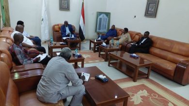 والي نهر النيل يلتقي بقيادات شركة السهم الذهبي ويؤكد بان ابواب الولاية مشرعه لكافة رؤوس الاموال واصحاب الاعمال والاستثمار والشركه تعلن نقل نشاطها للولاية 6 المسار نيوز والي نهر النيل يلتقي بقيادات شركة السهم الذهبي ويؤكد بان ابواب الولاية مشرعه لكافة رؤوس الاموال واصحاب الاعمال والاستثمار والشركه تعلن نقل نشاطها للولاية