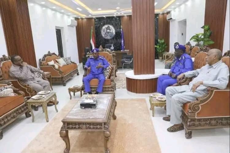 مدير عام الشرطة يبحث مع والي شمال كردفان الاوضاع الامنية والجنائية 1 المسار نيوز مدير عام الشرطة يبحث مع والي شمال كردفان الاوضاع الامنية والجنائية