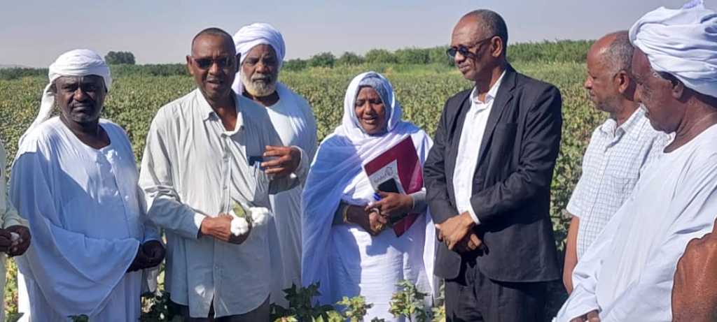 والي نهر النيل بالانابه يشكر اليابان والصين للدعم الانساني والانتاجي ويؤكد بان نهر النيل قادره علي الخروج باقتصاد البلاد لبر الامان 1 المسار نيوز والي نهر النيل بالانابه يشكر اليابان والصين للدعم الانساني والانتاجي ويؤكد بان نهر النيل قادره علي الخروج باقتصاد البلاد لبر الامان